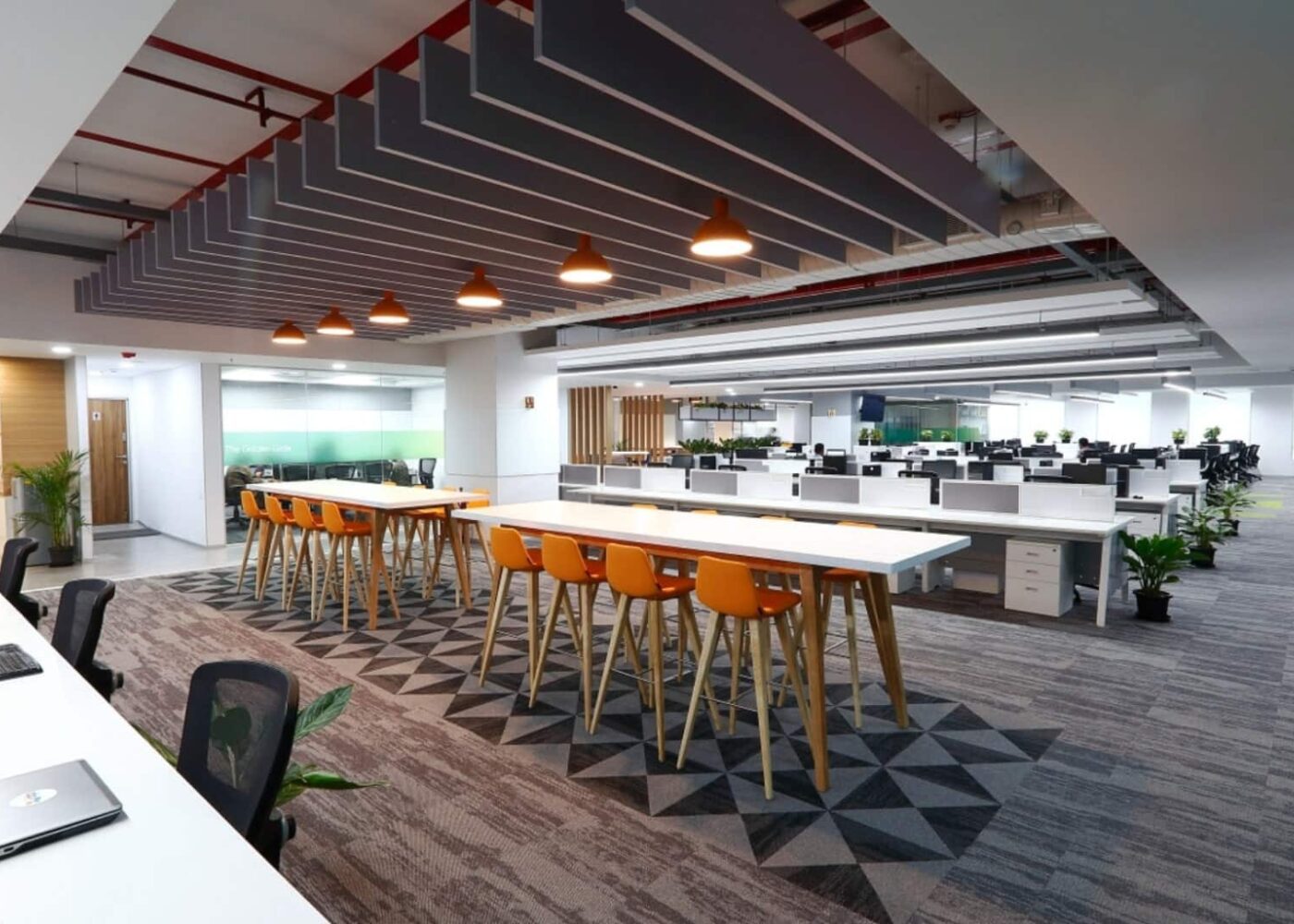 Commercial workplace and collaborative interiors delivered by Touchstone for IDP